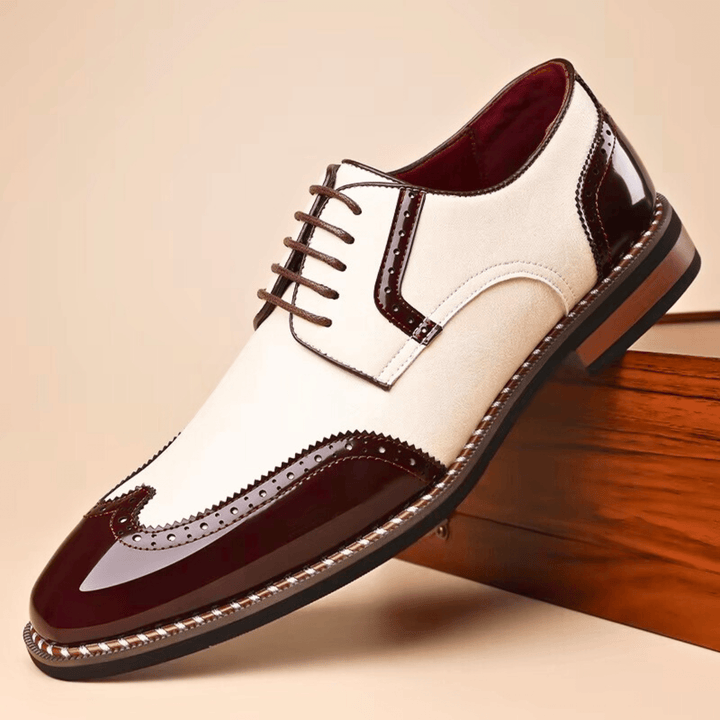 Cartelo Classic Brogue Footwear